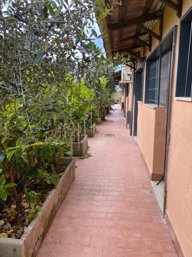 הוילה Foce del Sele Agriturismo Il Borghetto מראה חיצוני תמונה